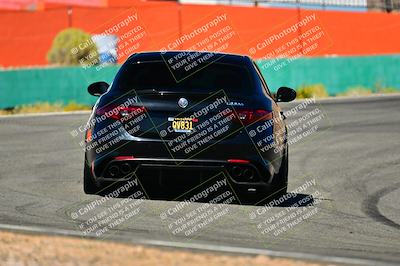 media/Oct-18-2025-Extreme Speed (Sat) [[d6d7e1fef1]]/Group 5/Session 2 (Turn 3)/